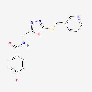 molecular formula C16H13FN4O2S B2460900 4-fluoro-N-((5-((piridin-3-ilmetil)tio)-1,3,4-oxadiazol-2-il)metil)benzamida CAS No. 1351647-08-9