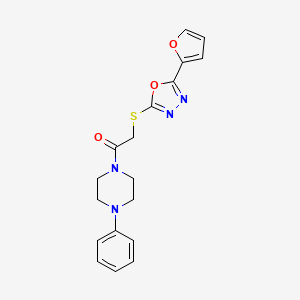 molecular formula C18H18N4O3S B2461034 1-({[5-(2-Furyl)-1,3,4-oxadiazol-2-yl]thio}acetyl)-4-phenylpiperazine CAS No. 727700-82-5