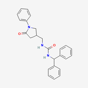 molecular formula C25H25N3O2 B2461300 1-苄基-3-((5-氧代-1-苯基吡咯烷-3-基)甲基)脲 CAS No. 954610-42-5