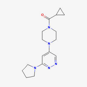molecular formula C16H23N5O B2461519 Cyclopropyl(4-(6-(pyrrolidin-1-yl)pyridazin-4-yl)piperazin-1-yl)methanone CAS No. 1796965-56-4