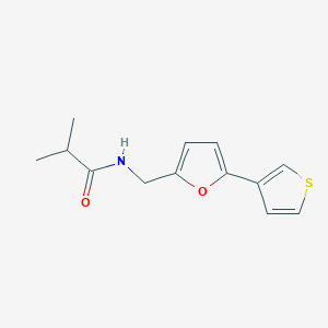 molecular formula C13H15NO2S B2462302 N-((5-(噻吩-3-基)呋喃-2-基)甲基)异丁酰胺 CAS No. 2034253-31-9