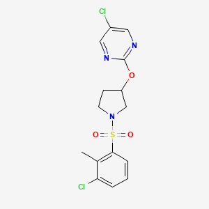 molecular formula C15H15Cl2N3O3S B2462463 5-Chloro-2-((1-((3-chloro-2-methylphenyl)sulfonyl)pyrrolidin-3-yl)oxy)pyrimidine CAS No. 2034394-97-1