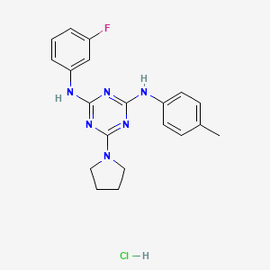 molecular formula C20H22ClFN6 B2462929 Clorhidrato de N2-(3-fluorofenil)-6-(pirrolidin-1-il)-N4-(p-tolil)-1,3,5-triazina-2,4-diamina CAS No. 1179479-25-4