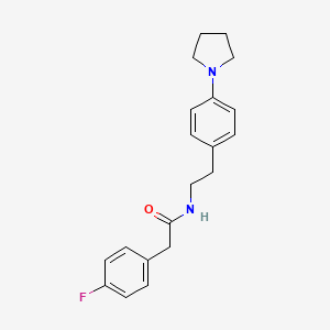 molecular formula C20H23FN2O B2463068 2-(4-fluorophenyl)-N-(4-(pyrrolidin-1-yl)phenethyl)acetamide CAS No. 953244-96-7