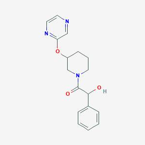 molecular formula C17H19N3O3 B2463124 2-羟基-2-苯基-1-(3-(吡嗪-2-氧基)哌啶-1-基)乙酮 CAS No. 2034579-90-1
