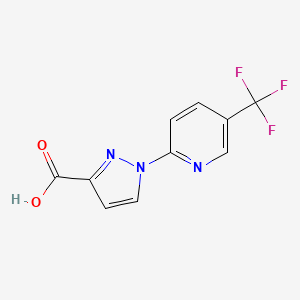 molecular formula C10H6F3N3O2 B2463423 Ácido 1-[5-(trifluorometil)piridin-2-il]-1H-pirazol-3-carboxílico CAS No. 1006962-72-6