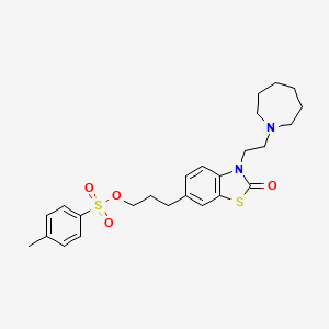 molecular formula C25H32N2O4S2 B2463527 4-甲基苯磺酸3-(3-(2-(氮杂环戊-1-基)乙基)-2-氧代-2,3-二氢苯并[d]噻唑-6-基)丙基酯 CAS No. 1121932-61-3