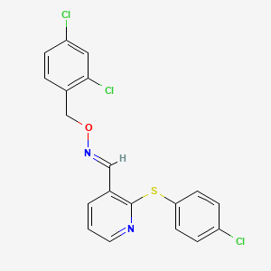 molecular formula C19H13Cl3N2OS B2463643 2-((4-Chlorophenyl)sulfanyl)nicotinaldehyde O-(2,4-dichlorobenzyl)oxime CAS No. 478030-98-7