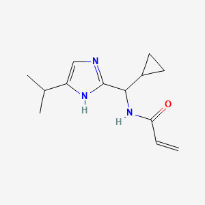 molecular formula C13H19N3O B2463664 N-[Cyclopropyl-(5-propan-2-yl-1H-imidazol-2-yl)methyl]prop-2-enamide CAS No. 2411257-16-2
