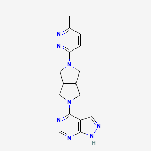molecular formula C16H18N8 B2463966 4-[2-(6-Methylpyridazin-3-yl)-1,3,3a,4,6,6a-hexahydropyrrolo[3,4-c]pyrrol-5-yl]-1H-pyrazolo[3,4-d]pyrimidine CAS No. 2415462-59-6