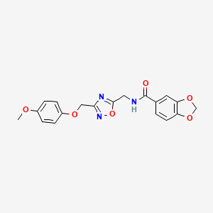 N-((3-((4-methoxyphenoxy)methyl)-1,2,4-oxadiazol-5-yl)methyl)benzo[d][1,3]dioxole-5-carboxamide