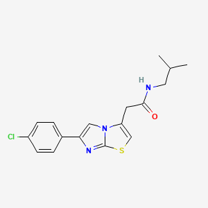 molecular formula C17H18ClN3OS B2464186 2-[6-(4-クロロフェニル)イミダゾ[2,1-b][1,3]チアゾール-3-イル]-N-(2-メチルプロピル)アセトアミド CAS No. 897457-71-5