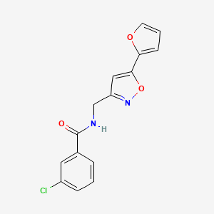 molecular formula C15H11ClN2O3 B2465490 3-chloro-N-((5-(furan-2-yl)isoxazol-3-yl)methyl)benzamide CAS No. 1105204-16-7