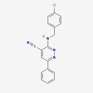 molecular formula C18H13ClN4 B2465943 3-[(4-氯苄基)氨基]-6-苯基-4-嘧啶腈 CAS No. 338752-72-0