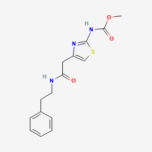 molecular formula C15H17N3O3S B2466558 甲基(4-(2-氧代-2-(苯乙胺基)乙基)噻唑-2-基)氨基甲酸酯 CAS No. 946283-87-0