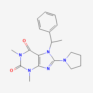 molecular formula C19H23N5O2 B2466567 1,3-二甲基-7-(1-苯乙基)-8-(吡咯啉-1-基)-1H-嘧啶-2,6(3H,7H)-二酮 CAS No. 1105244-63-0