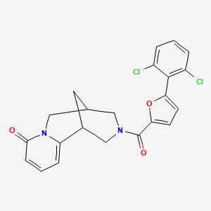 molecular formula C22H18Cl2N2O3 B2466701 3-(5-(2,6-二氯苯基)呋喃-2-羰基)-3,4,5,6-四氢-1H-1,5-甲烷吡啶并[1,2-a][1,5]二氮杂环辛-8(2H)-酮 CAS No. 951896-09-6