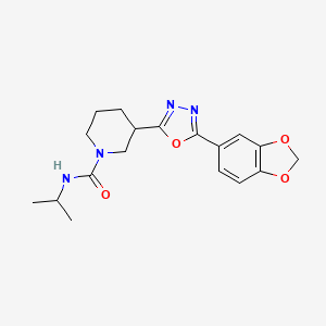 molecular formula C18H22N4O4 B2467349 3-(5-(benzo[d][1,3]dioxol-5-yl)-1,3,4-oxadiazol-2-yl)-N-isopropylpiperidine-1-carboxamide CAS No. 1170117-74-4
