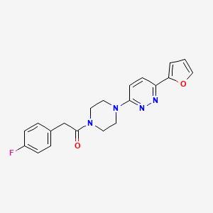 molecular formula C20H19FN4O2 B2467875 2-(4-Fluorophenyl)-1-(4-(6-(furan-2-yl)pyridazin-3-yl)piperazin-1-yl)ethanone CAS No. 923147-24-4