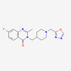molecular formula C18H20FN5O2 B2468234 7-Fluoro-2-methyl-3-[[1-(1,3,4-oxadiazol-2-ylmethyl)piperidin-4-yl]methyl]quinazolin-4-one CAS No. 2415599-81-2
