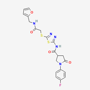 molecular formula C20H18FN5O4S2 B2468656 1-(4-氟苯基)-N-[5-[2-(呋喃-2-基甲基氨基)-2-氧化-乙基]硫代-1,3,4-噻二唑-2-基]-5-氧化-吡咯烷-3-甲酰胺 CAS No. 872595-43-2
