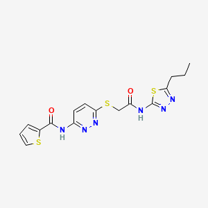 molecular formula C16H16N6O2S3 B2469406 N-(6-((2-Oxo-2-((5-Propyl-1,3,4-thiadiazol-2-yl)amino)ethyl)thio)pyridazin-3-yl)thiophen-2-carbonsäureamid CAS No. 1021026-82-3