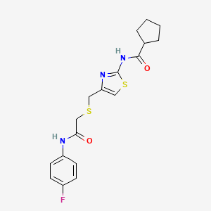 molecular formula C18H20FN3O2S2 B2470020 N-(4-(((2-((4-氟苯基)氨基)-2-氧代乙基)硫代)甲基)噻唑-2-基)环戊烷甲酰胺 CAS No. 922031-24-1
