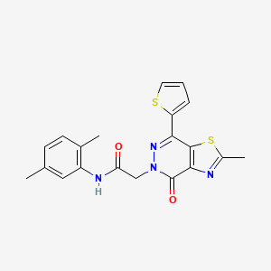 molecular formula C20H18N4O2S2 B2470121 N-(2,5-二甲苯基)-2-(2-甲基-4-氧代-7-(噻吩-2-基)噻唑并[4,5-d]哒嗪-5(4H)-基)乙酰胺 CAS No. 941880-50-8
