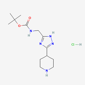 molecular formula C13H24ClN5O2 B2470199 tert-Butyl ((3-(piperidin-4-yl)-1H-1,2,4-triazol-5-yl)methyl)carbamate hydrochloride CAS No. 2172585-52-1