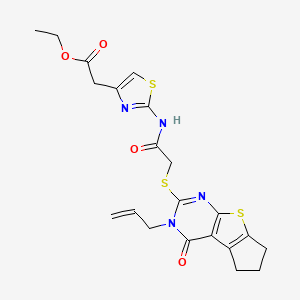 molecular formula C21H22N4O4S3 B2471017 乙基-2-{2-[2-(4-氧代-3-丙-2-烯基-3,5,6,7-四氢环戊[2,1-d]嘧啶并[4,5-b]噻吩-2-基硫代)乙酰氨基]-1,3-噻唑-4-基}乙酸酯 CAS No. 488827-51-6
