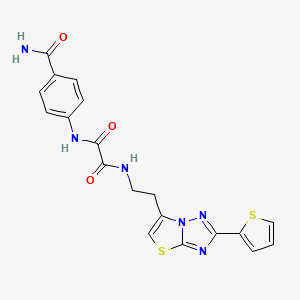 N1-(4-carbamoylphenyl)-N2-(2-(2-(thiophen-2-yl)thiazolo[3,2-b][1,2,4]triazol-6-yl)ethyl)oxalamide
