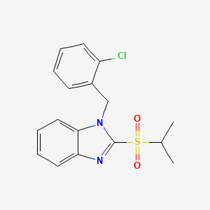 molecular formula C17H17ClN2O2S B2471549 1-(2-chlorobenzyl)-2-(isopropylsulfonyl)-1H-benzo[d]imidazole CAS No. 886903-85-1