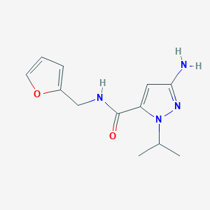 molecular formula C12H16N4O2 B2471557 3-Amino-N-(2-furylmethyl)-1-isopropyl-1H-pyrazole-5-carboxamide CAS No. 2101198-27-8
