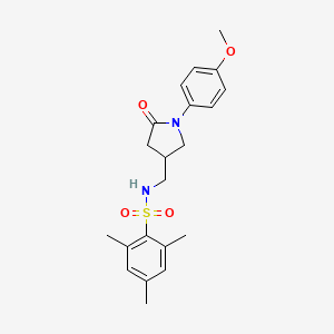 molecular formula C21H26N2O4S B2471630 N-((1-(4-甲氧基苯基)-5-氧代吡咯烷-3-基)甲基)-2,4,6-三甲基苯磺酰胺 CAS No. 954655-38-0