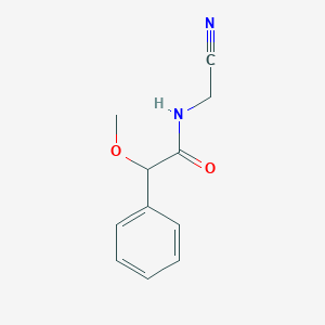 molecular formula C11H12N2O2 B2471757 N-(cyanomethyl)-2-methoxy-2-phenylacetamide CAS No. 1250233-19-2