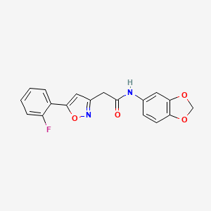 molecular formula C18H13FN2O4 B2472215 N-(benzo[d][1,3]dioxol-5-yl)-2-(5-(2-fluorophenyl)isoxazol-3-yl)acetamide CAS No. 1105216-92-9