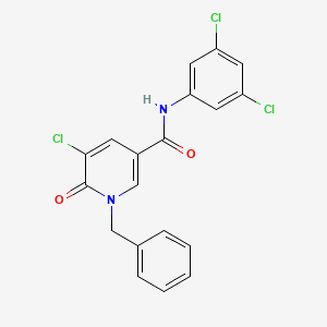 molecular formula C19H13Cl3N2O2 B2472959 1-苄基-5-氯-N-(3,5-二氯苯基)-6-氧代-1,6-二氢-3-吡啶甲酰胺 CAS No. 339024-51-0