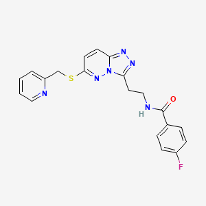 molecular formula C20H17FN6OS B2472966 4-fluoro-N-[2-[6-(pyridin-2-ylmethylsulfanyl)-[1,2,4]triazolo[4,3-b]pyridazin-3-yl]ethyl]benzamide CAS No. 897613-11-5
