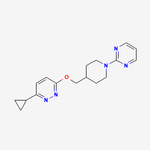 molecular formula C17H21N5O B2473165 3-Cyclopropyl-6-[(1-pyrimidin-2-ylpiperidin-4-yl)methoxy]pyridazine CAS No. 2319724-85-9