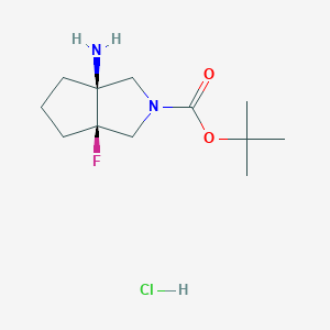 molecular formula C12H22ClFN2O2 B2473670 Tert-butyl (3aR,6aS)-6a-amino-3a-fluoro-3,4,5,6-tetrahydro-1H-cyclopenta[c]pyrrole-2-carboxylate;hydrochloride CAS No. 2378489-98-4