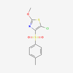 molecular formula C11H10ClNO3S2 B2473867 5-Chloro-2-methoxy-4-tosylthiazole CAS No. 405920-36-7