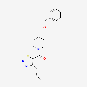 molecular formula C19H25N3O2S B2473945 (4-((Benzyloxy)méthyl)pipéridin-1-yl)(4-propyl-1,2,3-thiadiazol-5-yl)méthanone CAS No. 1226432-43-4