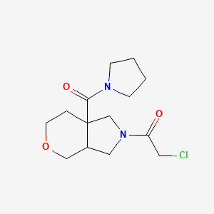 molecular formula C14H21ClN2O3 B2474330 1-[7a-(Pyrrolidine-1-carbonyl)-1,3,3a,4,6,7-hexahydropyrano[3,4-c]pyrrol-2-yl]-2-chloroethanone CAS No. 2411244-52-3