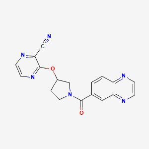 molecular formula C18H14N6O2 B2474835 3-((1-(Quinoxaline-6-carbonyl)pyrrolidin-3-yl)oxy)pyrazine-2-carbonitrile CAS No. 2034450-17-2