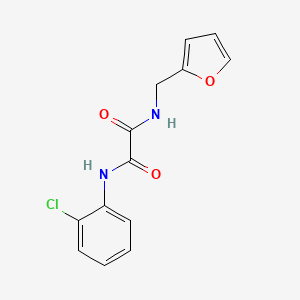 molecular formula C13H11ClN2O3 B2474942 N-(2-氯苯基)-N'-(呋喃-2-基甲基)乙二酰胺 CAS No. 213323-63-8