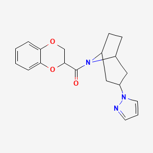 molecular formula C19H21N3O3 B2475026 ((1R,5S)-3-(1H-pyrazol-1-yl)-8-azabicyclo[3.2.1]octan-8-yl)(2,3-dihydrobenzo[b][1,4]dioxin-2-yl)methanone CAS No. 2309572-89-0
