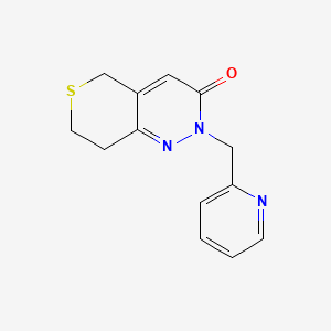 molecular formula C13H13N3OS B2475035 2-[(pyridin-2-yl)methyl]-2H,3H,5H,7H,8H-thiopyrano[4,3-c]pyridazin-3-one CAS No. 2097914-06-0