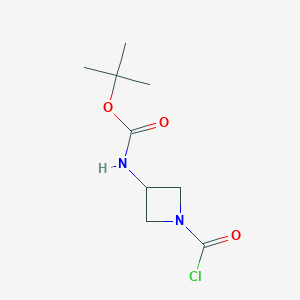 molecular formula C9H15ClN2O3 B2475267 叔丁基N-(1-氯代甲酰基氮杂环丁烷-3-基)氨基甲酸酯 CAS No. 253176-36-2