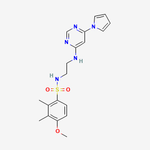 molecular formula C19H23N5O3S B2475309 4-メトキシ-2,3-ジメチル-N-(2-{[6-(1H-ピロール-1-イル)ピリミジン-4-イル]アミノ}エチル)ベンゼン-1-スルホンアミド CAS No. 1421483-11-5