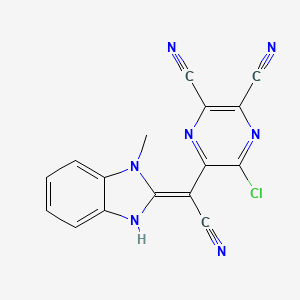 molecular formula C16H8ClN7 B2475486 5-chloro-6-[(E)-cyano-(3-methyl-1H-benzimidazol-2-ylidene)methyl]pyrazine-2,3-dicarbonitrile CAS No. 302803-98-1